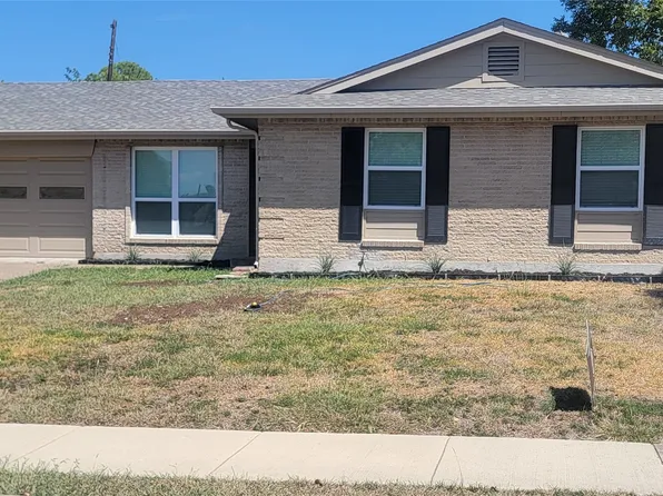 4240 Ashwood Dr, Mesquite, TX 75150