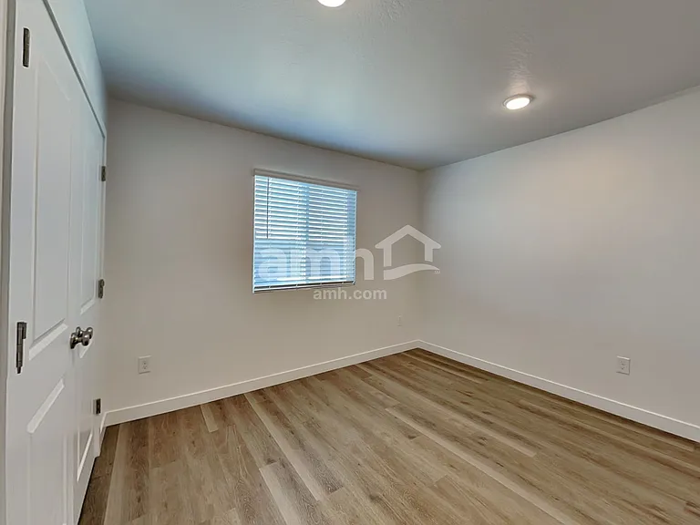 12611 W Flynn Ln — Photo 18
