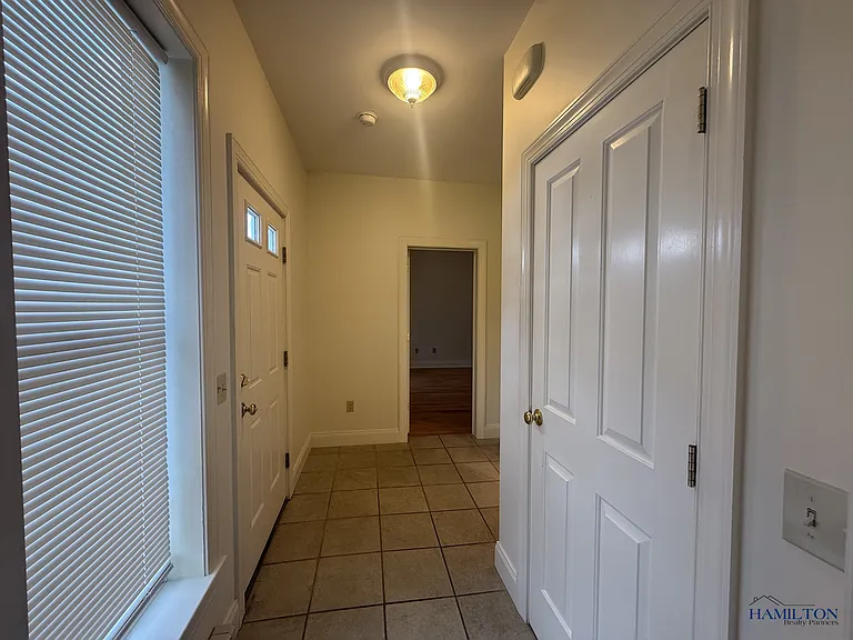 16 N Main St — Photo 7