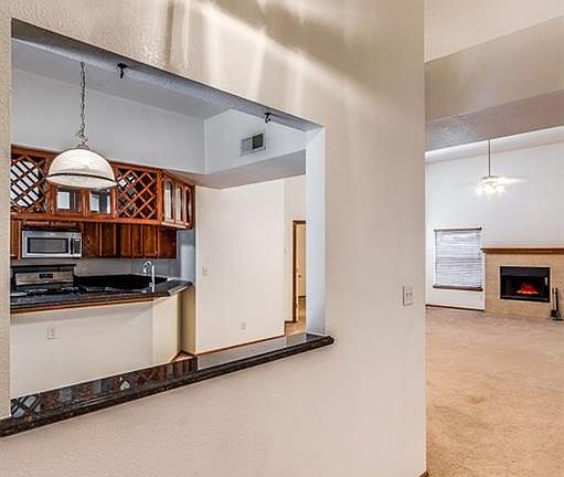 4th image of 856 Agave Park Ct