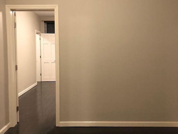 5th image of 560 Woodward Ave #2