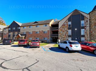 2101 Cardinal Woods Dr APT 10, Louisville, KY 40214