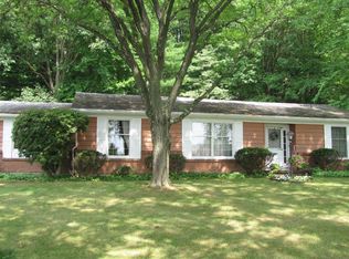 1712 Orien Ln, Stroudsburg, PA 18360