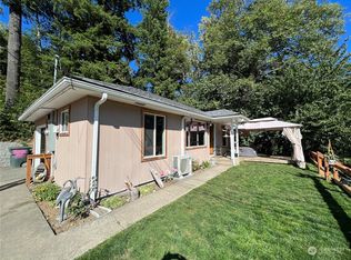 151 1st St, Elk Grove, WA 98356