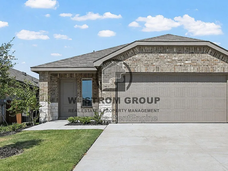 164 Greenhill Trl — Photo 1