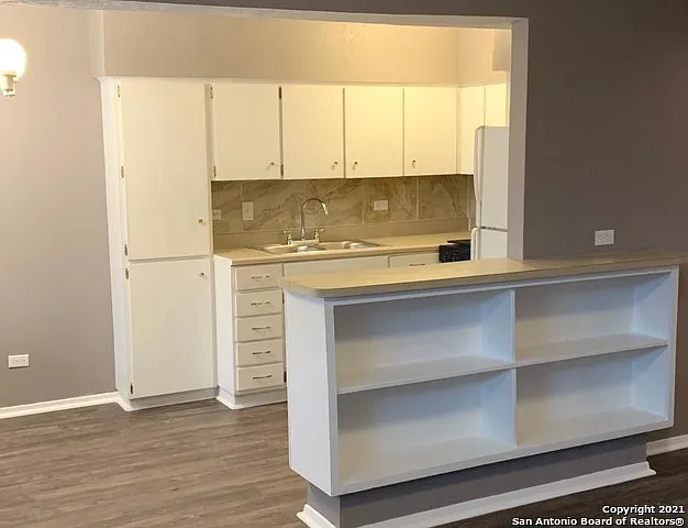 1 bed, 1.0 bath, 600 sqft, $825 — Photo 4