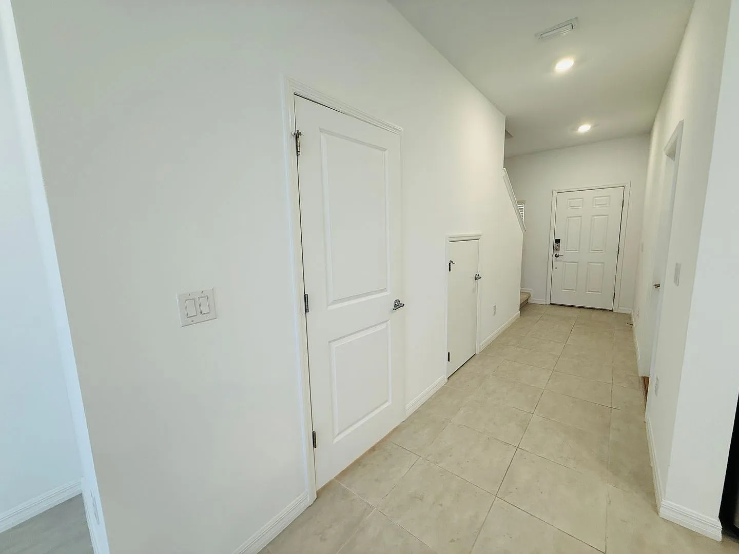 Townhome in The Townhomes of River Landing — Photo 2