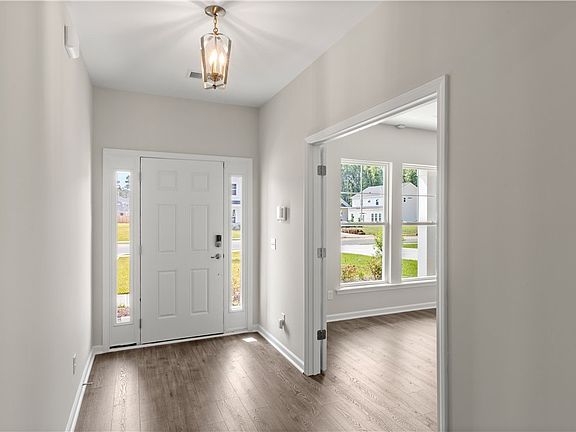 3rd image of 646 Sessile Oak Drive