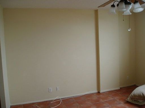 5th image of 3703 NE 166th St APT 803
