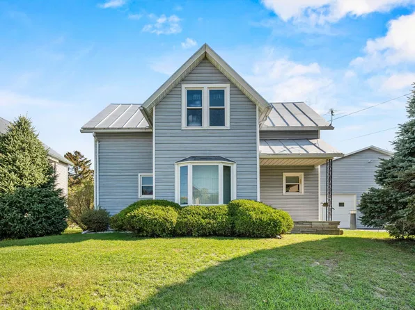 18841 Tisch Mills Rd, Denmark, WI 54208