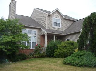 10 Kings Ct, Ephrata, PA 17522