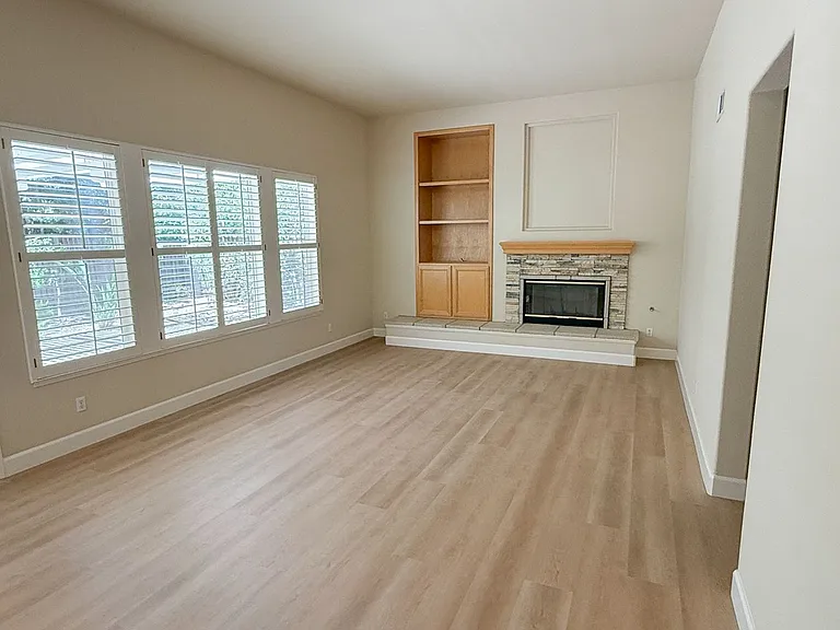 1197 Eagle Valley Ct — Photo 11