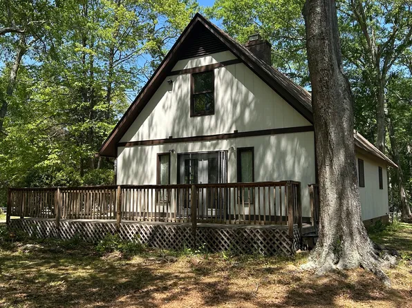 2616 Locust Hill Rd, Taylors, SC 29687
