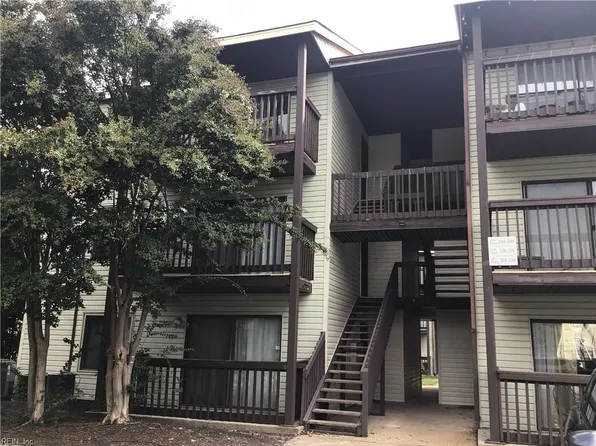 344 Wells Ct #2, Hampton, VA 23666