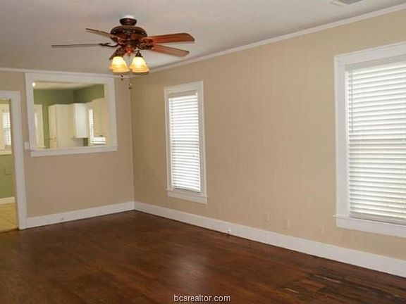 4th image of 304 Montclair Ave
