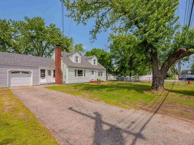 10 Eastern Avenue, Rochester, NH, 03867