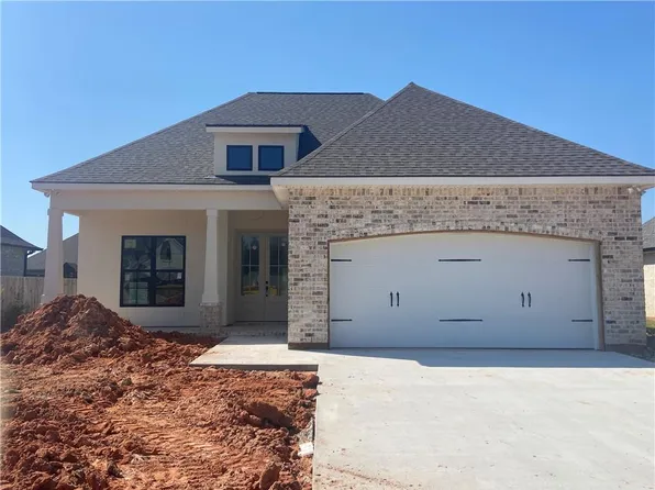 2057 White Dove Dr, Madisonville, LA 70447