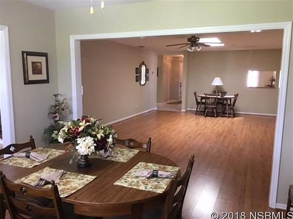 3rd image of 25 Lake Fairgreen Cir