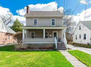 65 Park Ave, Poughkeepsie, NY 12603