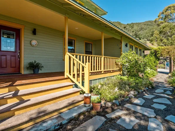 1455 Oak Knoll Road, Ukiah, CA 95482