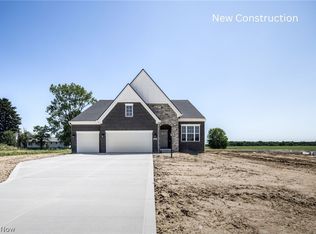 1379 Trillium Ln, Valley City, OH 44280