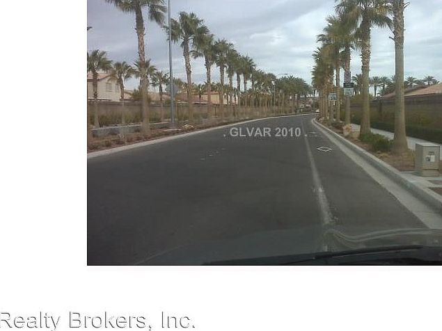 2nd image of 8025 Everett Basin Ct