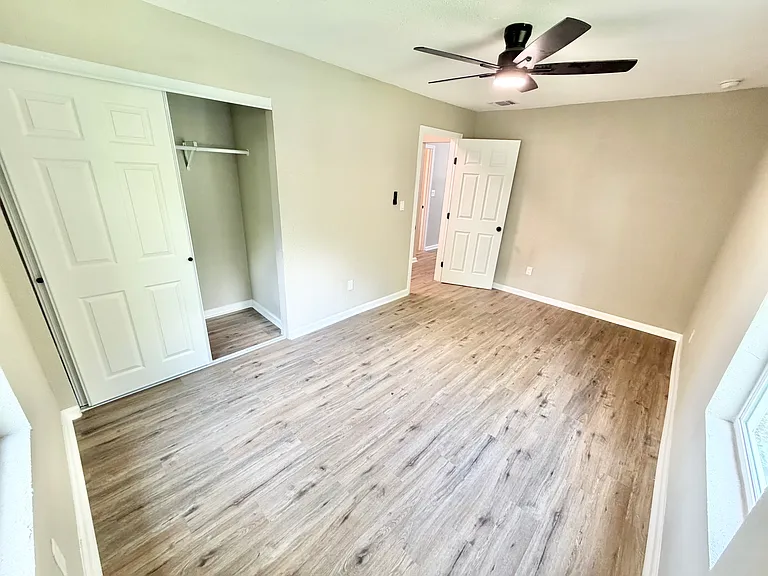 310 N Gevers St — Photo 18