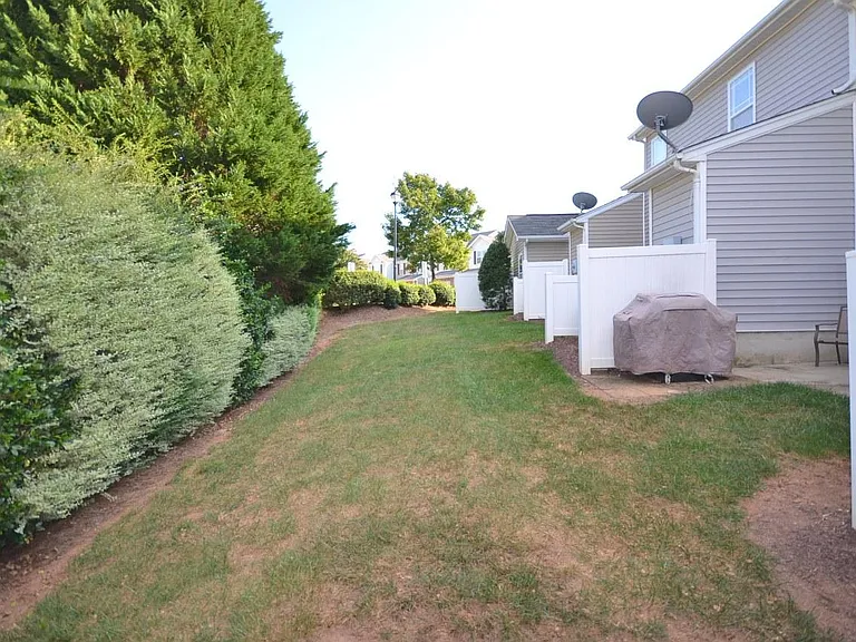 2507 Bryarton Village Way — Photo 21
