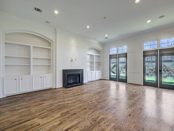 3rd image of 1116 Mosaico Ln