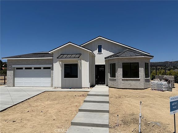 2nd image of 6600 Valle Verde Ln