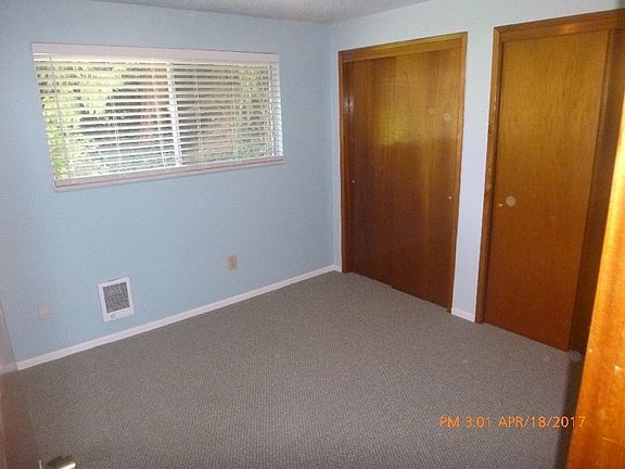3rd image of 1712 99th Ave SE