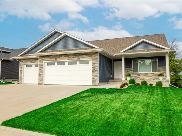 1822 Crabapple Ln, Granger, IA 50109