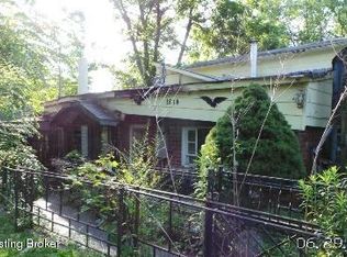 1814 Cummings Rd, Louisville, KY 40272