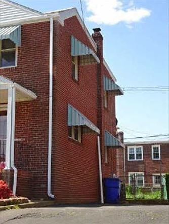 2nd image of 1514 W Latimer Pl