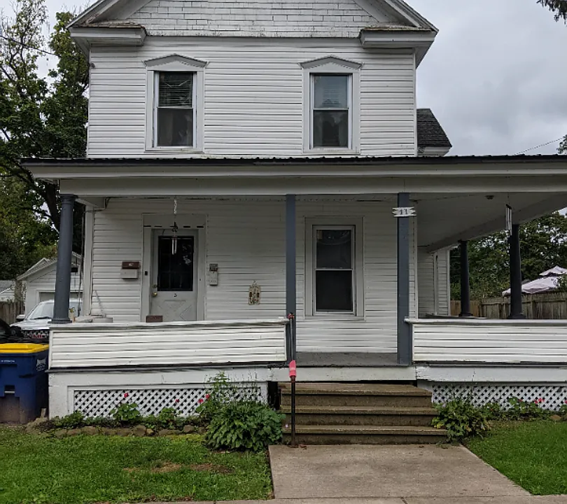 11 Downer St #1-4
