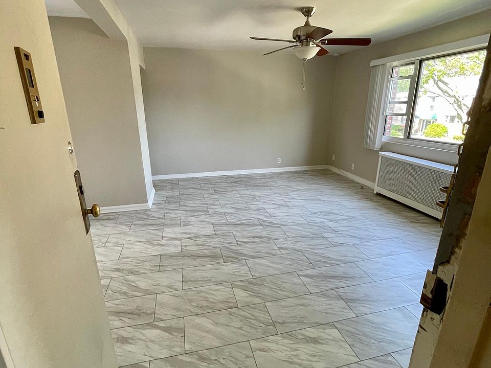 1st image of 1084 Fenwood Dr APT 4