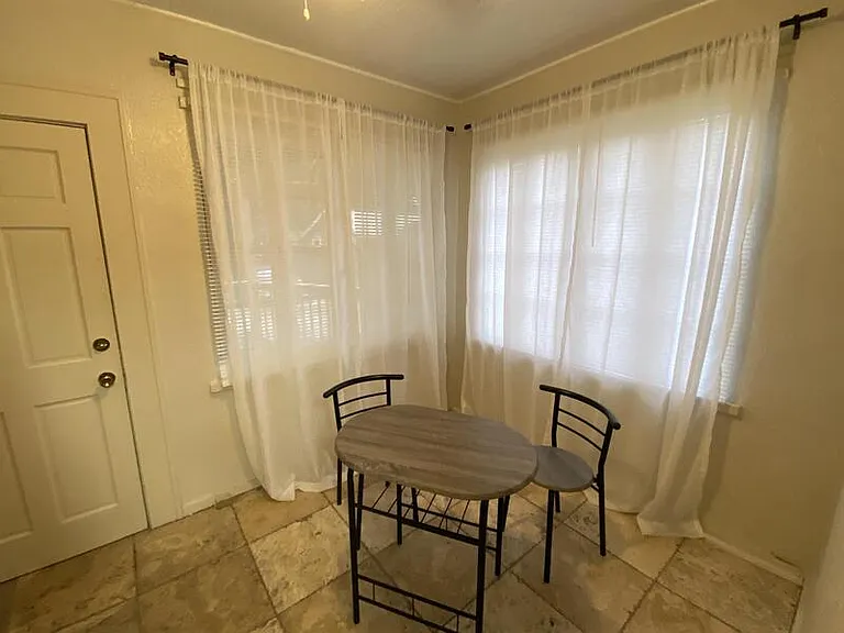 622 Harwood St #3 — Photo 5
