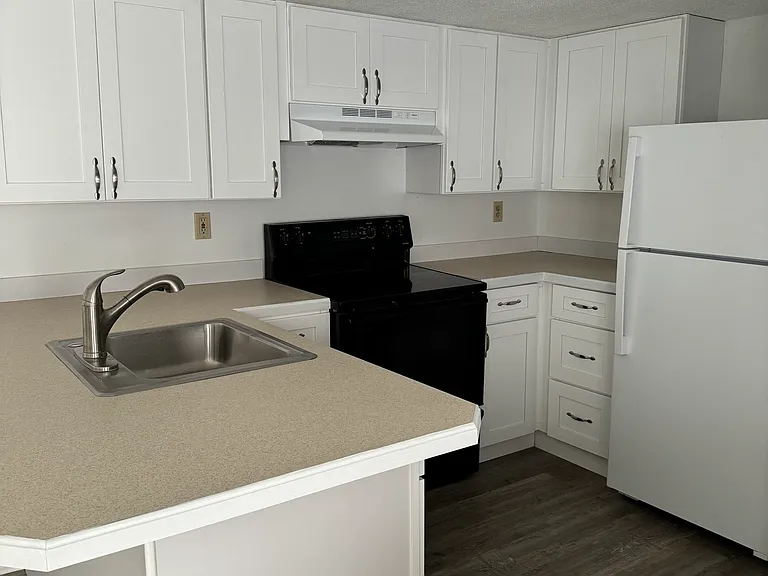 1823 Boston Post Rd #3 — Photo 6