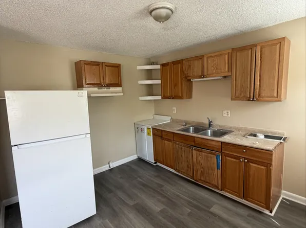 1214 Hearthside St APT B, Durham, NC 27707