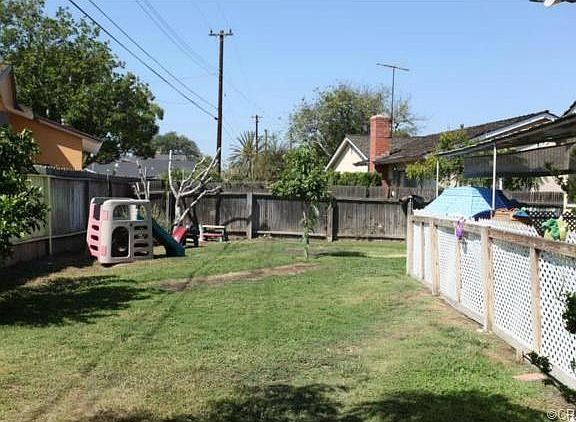 5th image of 1772 W Orange Ave