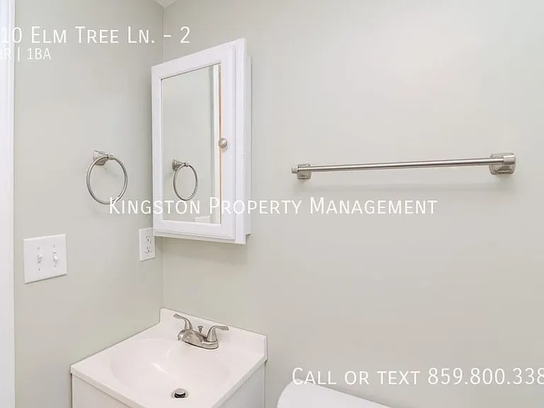 610 Elm Tree Ln #2 — Photo 12