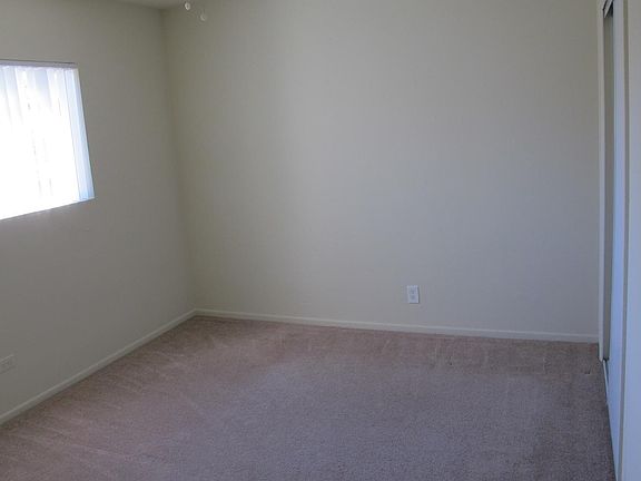 5th image of 812 S Glendale Ave APT 18