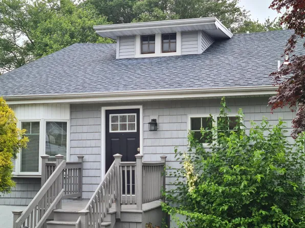 131 Barnegat Blvd, Beachwood, NJ 08722