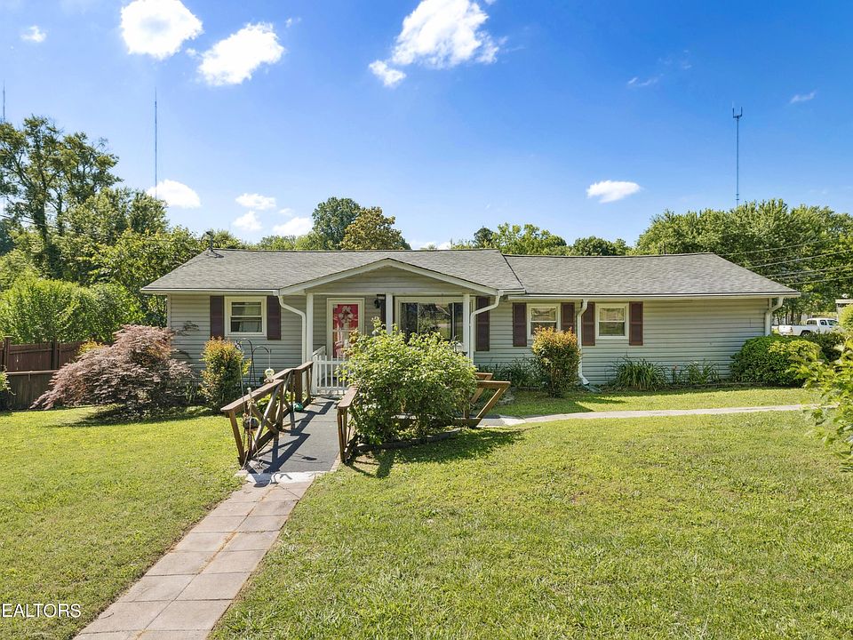 1st image of 602 Mitchell Dr