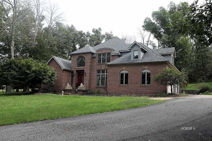 1st image of 471 Juniper Ln