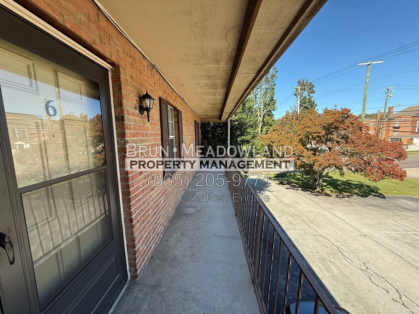 2 bed, 1.5 bath, 825 sqft, $1,395 — Photo 4