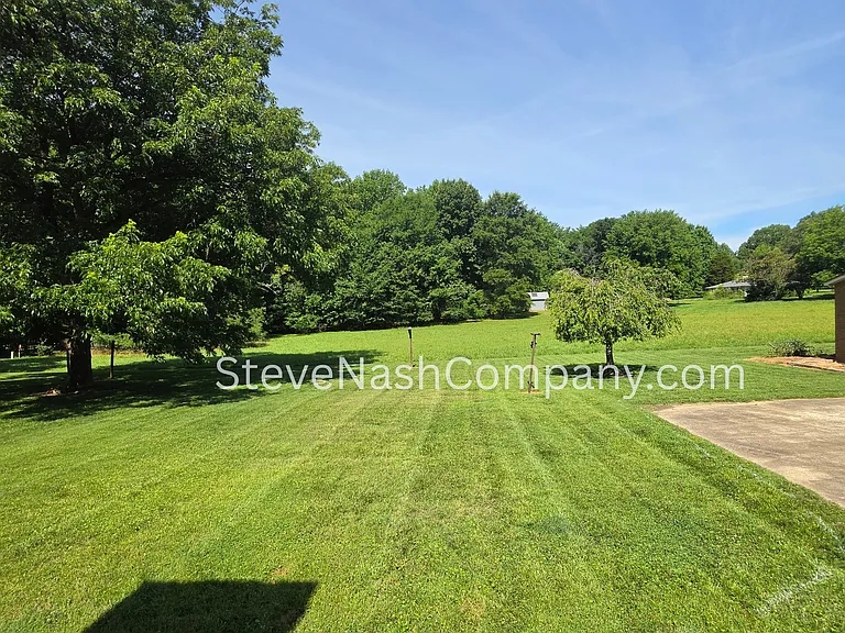 16523 Thompson Rd — Photo 3