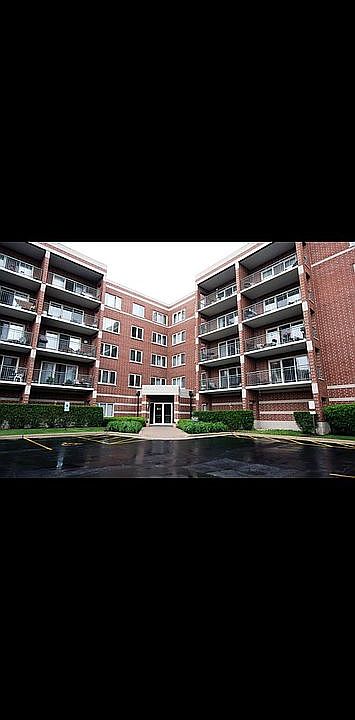 1st image of 4210 N Natchez Ave APT 402