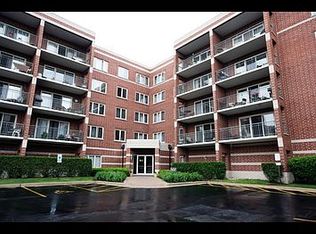4210 N Natchez Ave APT 402, Chicago, IL 60634