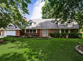 128 Rogers Circle Dr, Springdale, AR 72764